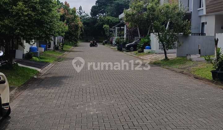 New Corner House at Eminent Bsd 2