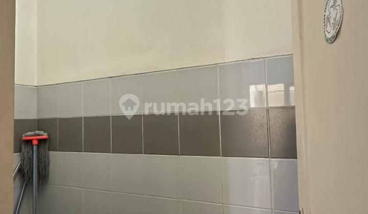 HOUSE IN BSD DELATINOS 2 FLOORS FURNISHED READY TO OCCUPY GOOD LOCATION 2