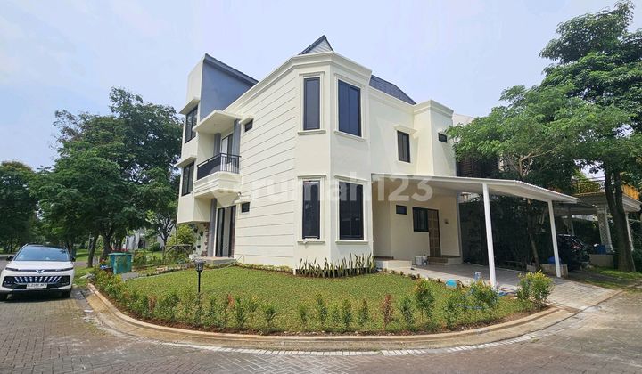 Rumah Baru Hoek Di The Eminent Bsd City 2