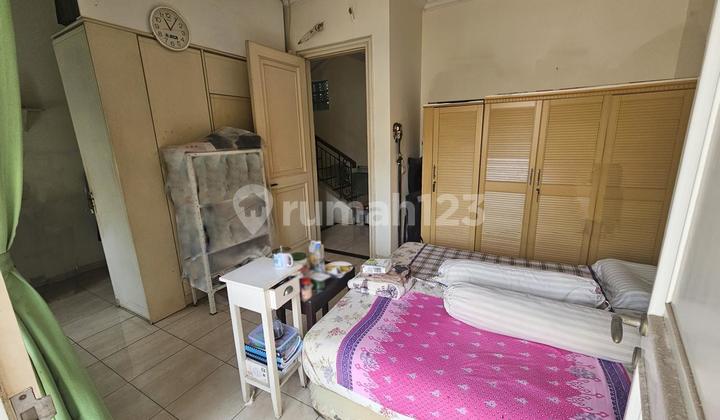 Rumah Cantik Minimalis Di The Green Bsd 2,5 Lantai Siap Huni