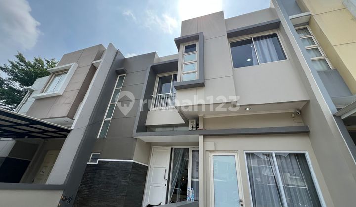 RUMAH CANTIK DI GADING SERPONG 2 LANTAI FULL RENOV SIAP HUNI