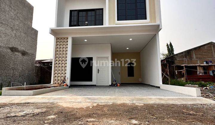 Rumah 2 Lantai Baru SHM di Cipayung Jakarta Timur 1