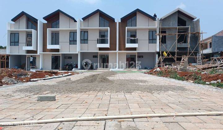 Rumah 2 Lantai Baru di Pamulang Kota Tangerang Selatan 1