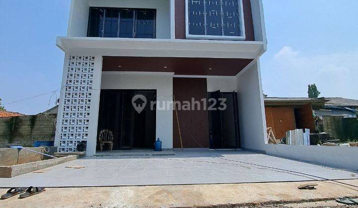 Rumah 2 Lantai Baru di Cipayung Kota Jakarta Timur 1