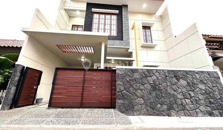 Rumah 2 Lantai Baru SHM di Rawamangun Dekat Jalan Pemuda 1