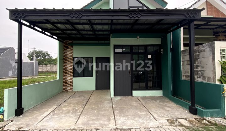 Rumah Bagus Di Perumahan Syariah Dilengkapi Area Berkuda Di Setu Rumah Bagus Di Perumahan Syariah Dilengkapi Area Berkuda Di Setu