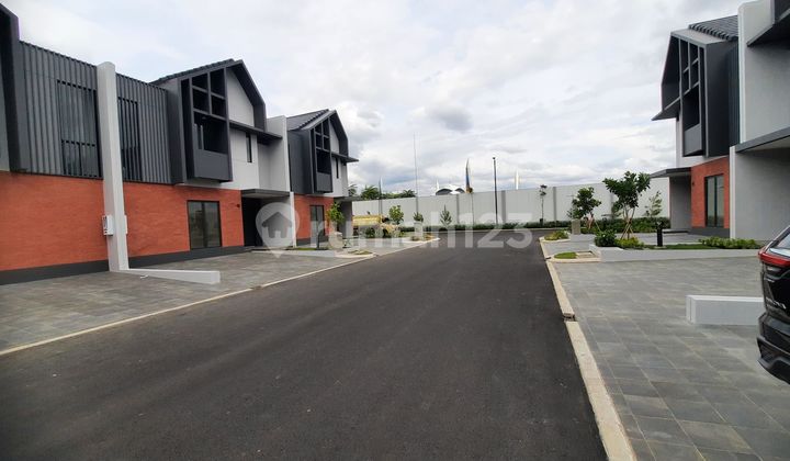 Dijual Rumah Genova Dibawah Harga Summarecon Bandung di Summarecon Bandung HGB Rumah Bagus