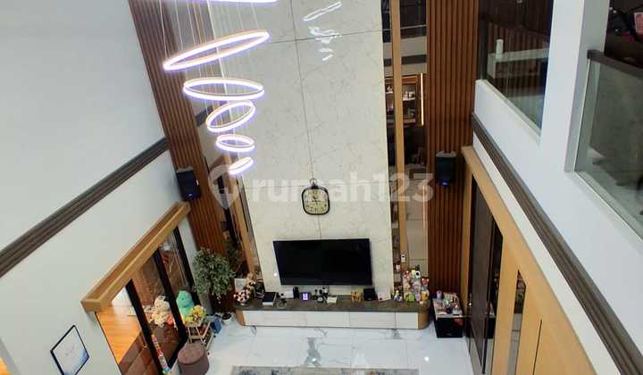 Dijual Cepat Rumah Lux Minimalis Modern Emily Summarecon Bandung
