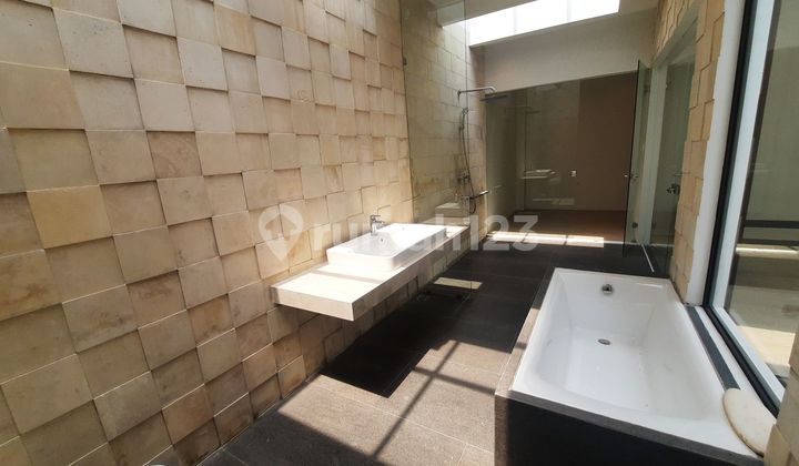 Btari House The only one.btari.summarecon Bandung 2