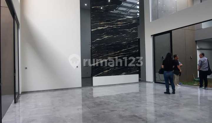 Dijual Rumah Bagus di Cluster Premium Xandari Summarecon Bandung 2