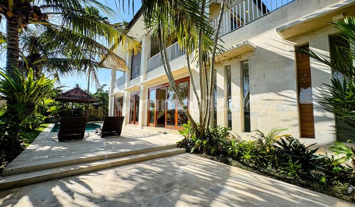 For Sale - Kabakaba, Tabanan Villa 3br With Ricefields View For Sale - Kabakaba, Tabanan Villa 3br With Ricefields View