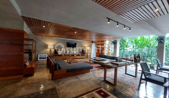 Freehold Boutique Hotel For Sale - 30 Rooms, Rooftop Pool 2