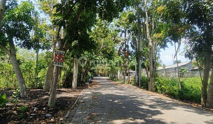 613 M2 of Vacant Land in the Puri Indah Kapuk Villa Complex 2