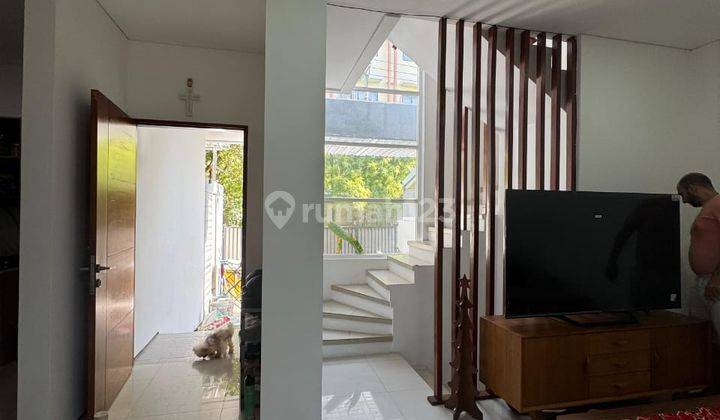 For Sale/ Leaseholdrumah Modern Minimalis Iman Bonjol  2
