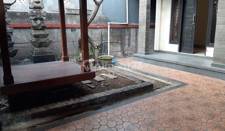Rumah di Jln Cargo Denpasar 9
