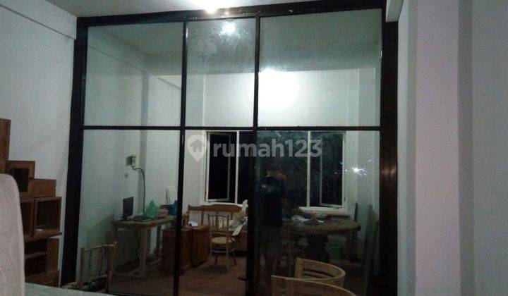 Ruko di Mertanadi Kerobokan Badung 4
