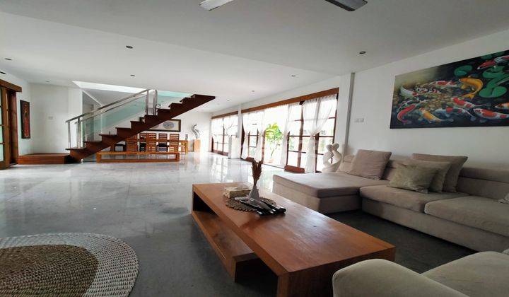 5 Unit Villa+1 apartement Private Pool Seminyak 2