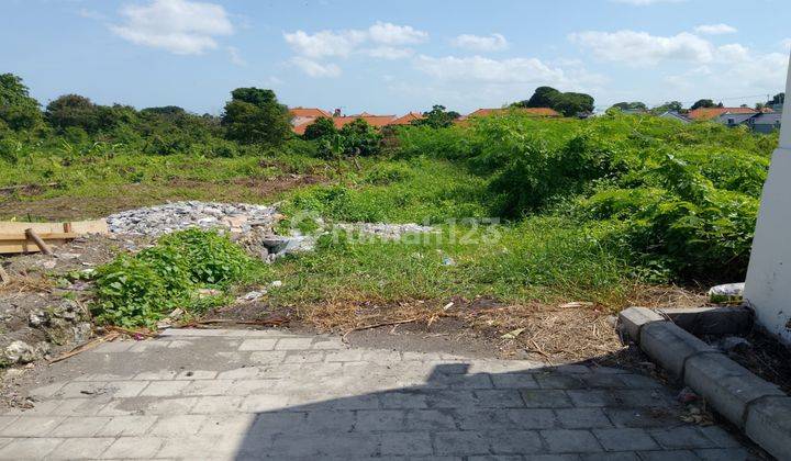 Tanah Kayu Tulang Selatan Lingkungan Villa 1