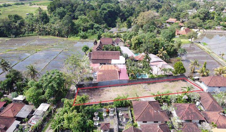 Tanah Premium Langka Kawasan Villa Pantai Nyanyi 2