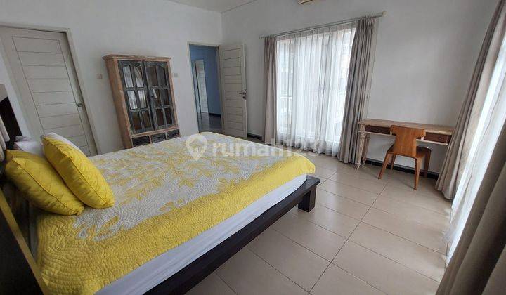 Villa Cantik  2 Lantai Jl Bisama Legian Kuta 2