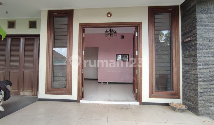 For Sale 2nd Floor House on Gatsu Street, Gatot Subroto Central, Denpasar 2
