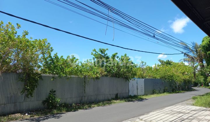 Dijual Tanah Untuk Hunian / Vila /komersil Jl. Dewi Sri Kuta 
