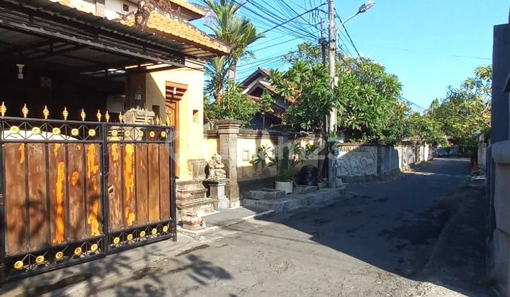 Rumah Luas Di Tengah Kota Denpasar Area Badak Agung - Renon 