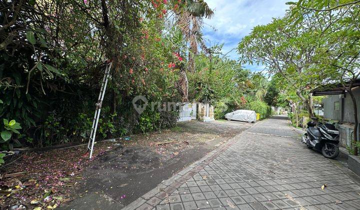 Dijual Tanahberisi Bangunanvilla Butuh Renovasi Pantai Batu Belig 2