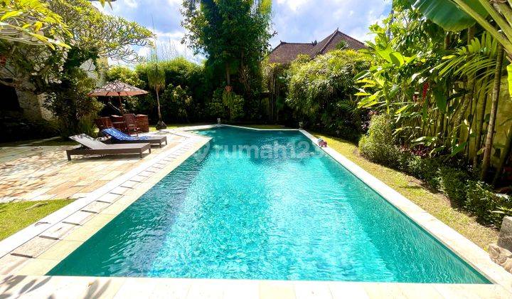  For Sale Traditional Balinese Style 5 Bedrooms In Berawa Canggu 1