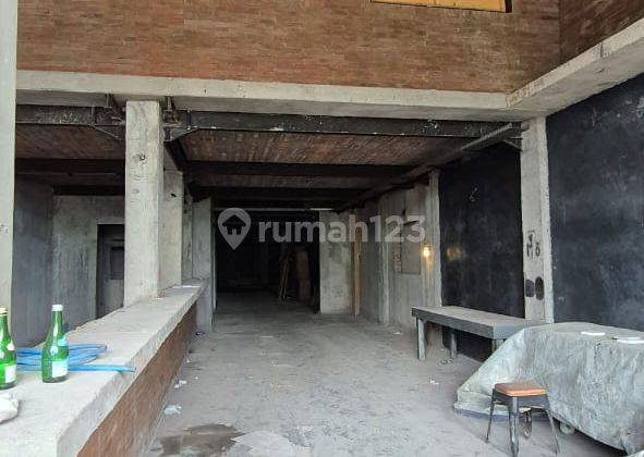 For Lease Gedung Komersial (kondisi Bangunan 50%)lokasipetitenget 1