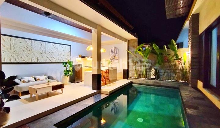 Beautiful Modern Tropical Style Villa Located In Puri Gading Beautiful Modern Tropical Style Villa Located In Puri Gading