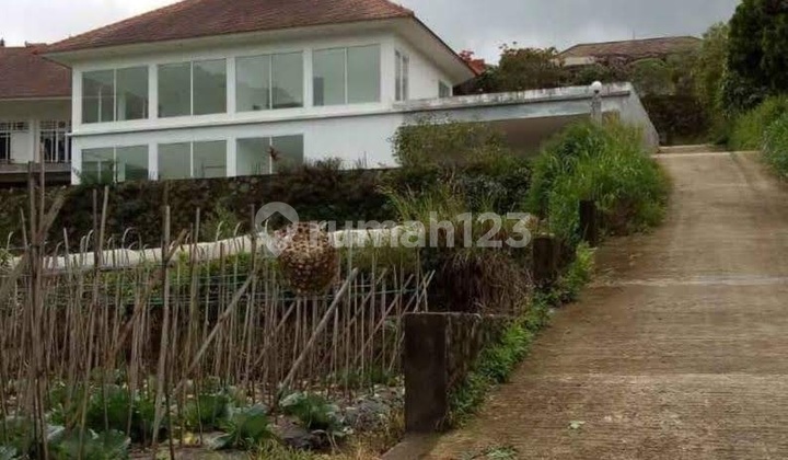 For Sale Land with Bonus Villa Located in Pancasari Village, Bedugul Bali