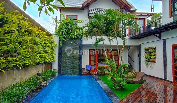 Private Villalocation : Seminyak Close To Sunset Road 1