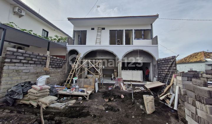 Jual Rumah Baru Lokasi Kertedalemrumah 3 Kamar Tidur Dekat Sanur
 1