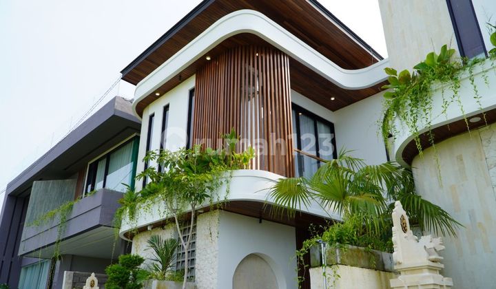 For Sale Brand New Villa at Nyanyi Beach For Sale Brand New Villa at Nyanyi Beach
