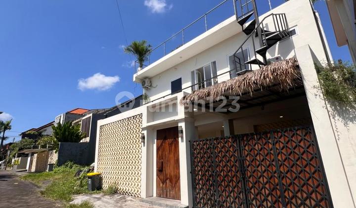 For Rent 3 Bedroom Villa Located in Semer