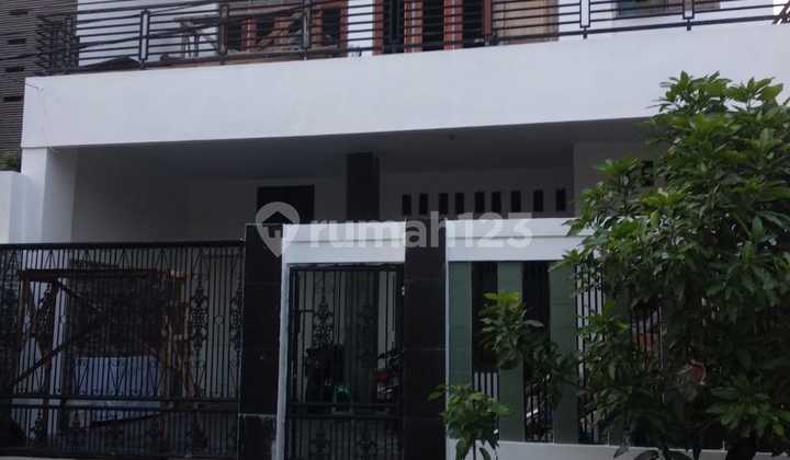 Dijual Cepat Rumah rukan Strategis di Joglo Dijual Cepat Rumah rukan Strategis di Joglo