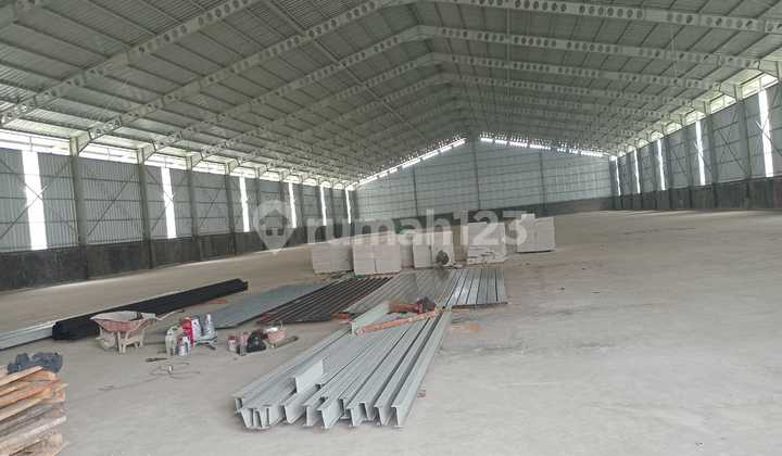 nice warehouse 4000 m2 hgb serang, serang nice warehouse 4000 m2 hgb serang, serang