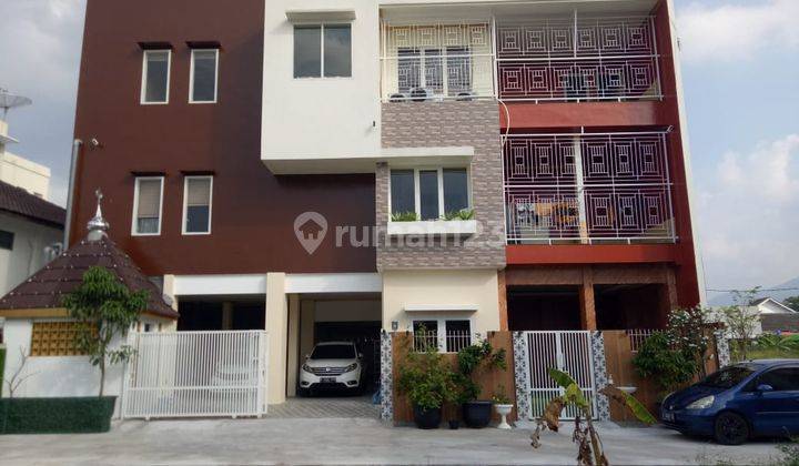 Rumah Mewah 3.5 Lt Di Tengah Kota Ungaran Ada Kolam Renang Lift 1