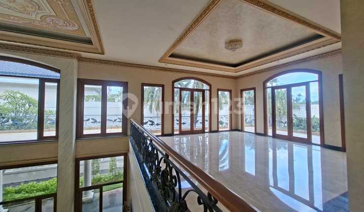 Rumah Mewah di Kawasan Elite Pondok Indah Siap Disewakan