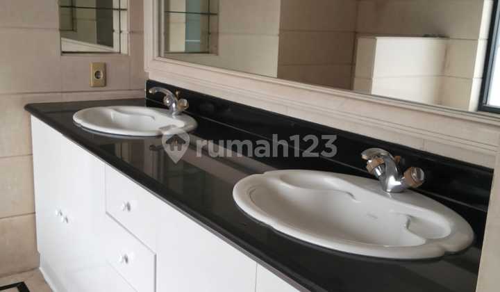 Tinggal di Sailendra Apartment ,Spacious, Luxurious , Harga Competitif, ...Limited Units 2