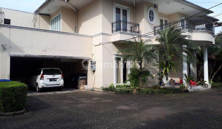 American Style House In Cilandak Area 1