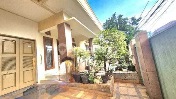 Rumah Minimalis Kebayoran Lama Dijual Murah (Harga Bu) 2