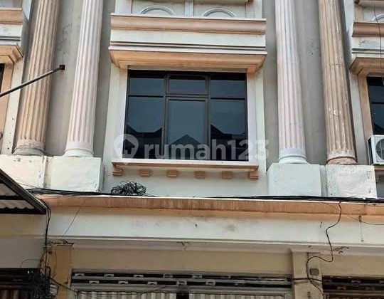Ruko Siap Pakai Manyar 3 Lantai Strategis Dekat Ngagel, Kertajaya