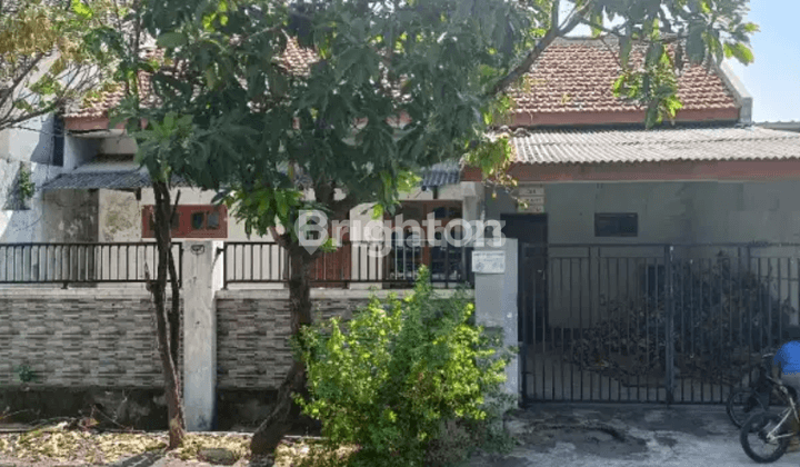 Rumah di Kutisari Lingkungan Asri dekat Siwalankerto 1