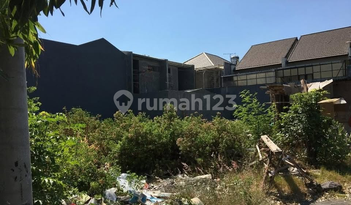 Land Ready to Build at Mentari Beach, Strategic Location Near Kenjeran Main Road. Land Ready to Build at Mentari Beach, Strategic Location Near Kenjeran Main Road.