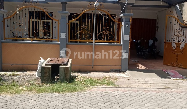 Rumah Kutisari Siap Huni Lokasi Strategis Dekat Petra 1