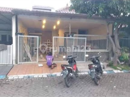 Rumah Purimas Perlu Renovasi Lokasi Strategis Dekat UPN, MERR