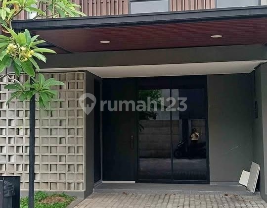 Rumah Minimalis Central Park Merr Siap Huni Lokasi Strategis Dekat UPN Rumah Minimalis Central Park Merr Siap Huni Lokasi Strategis Dekat UPN