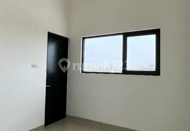 For Rent: Strategic Raya Pucang Shop House Ready for Use Near Kertajaya 2